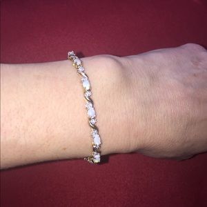 10k Genuine Opal and Diamond bracelet